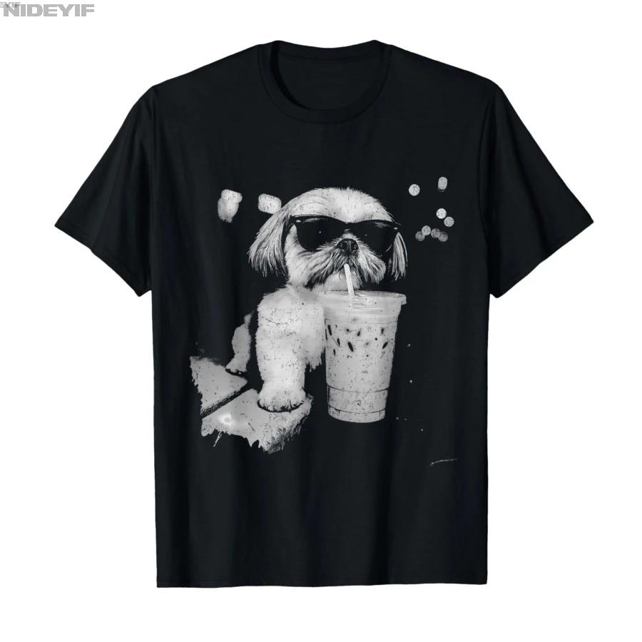Divertente Shih Tzu che beve caffè freddo Cane Amanti Meme Grafica Maglietta Per Uomo Donna 100% Cotone Magliette Manica Corta Top 04063