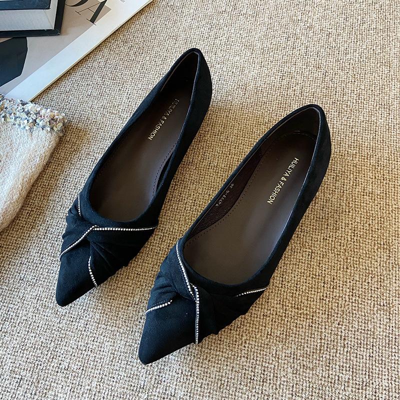 Y 2777-5 pointed single shoes women's flat 2025 autumn new versatile French shallow mouth beanie ladyshoes work boat shoes