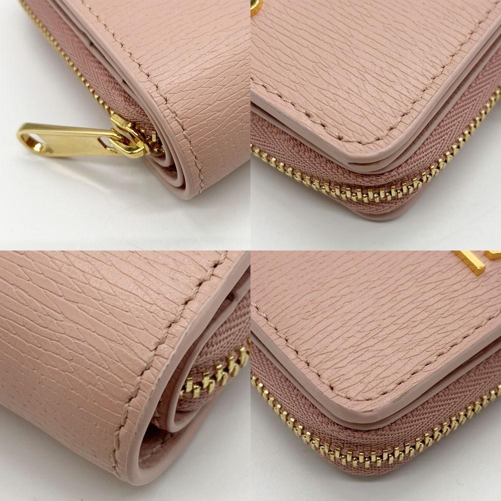 Used GUCCI scriptBifold Wallet Leather Women
