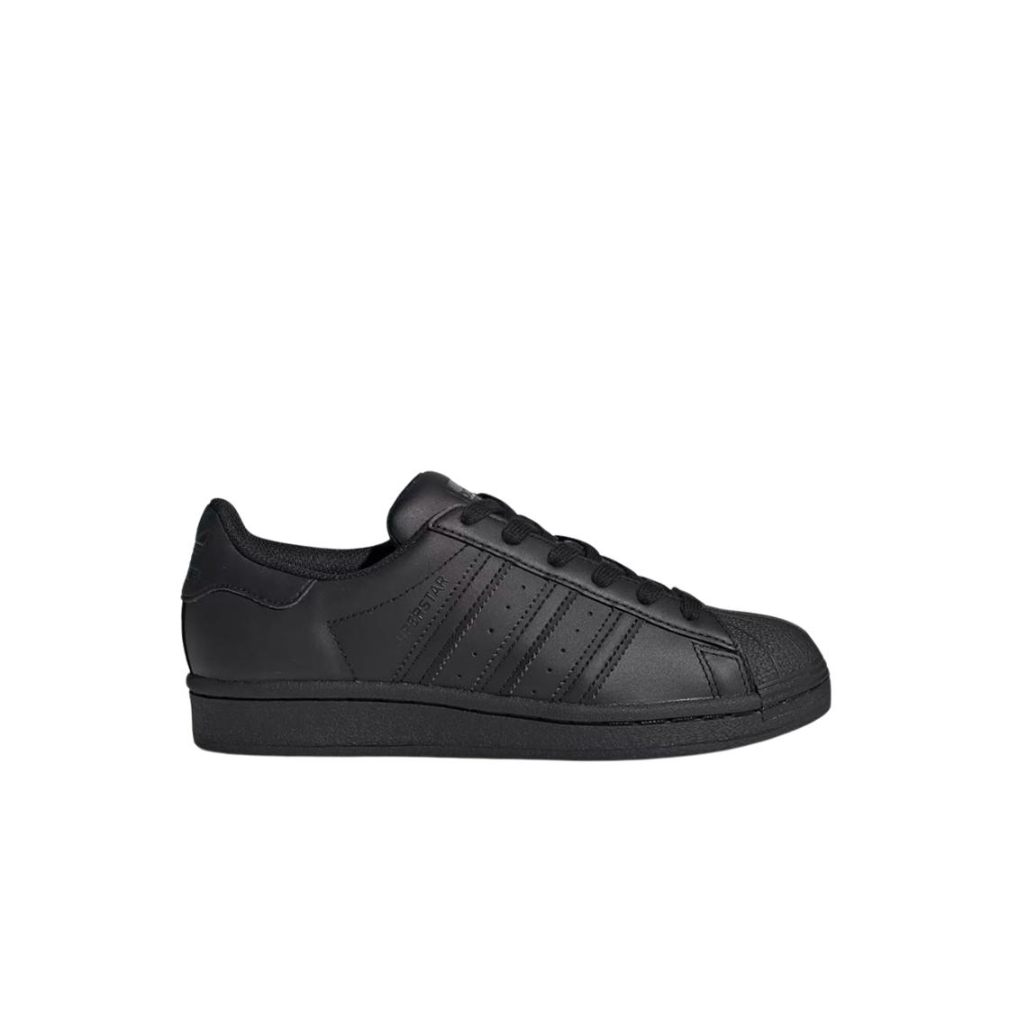 

(j) Adidas Superstar Triple Black 235