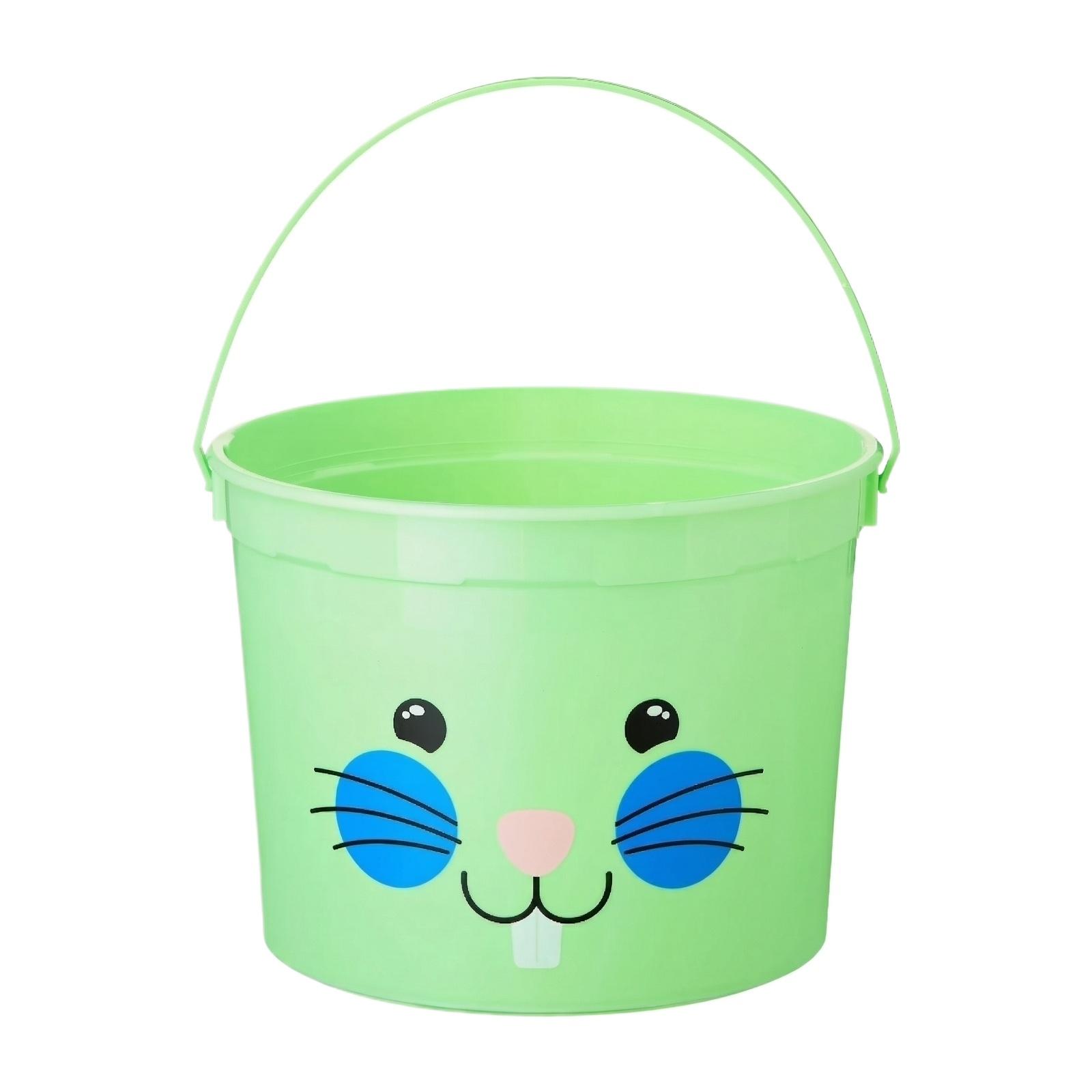 

Green Pattern Plastic Bucket- Made Of Plastic, Perfect For Holding Water, Sand, Or Other Materials. One Size