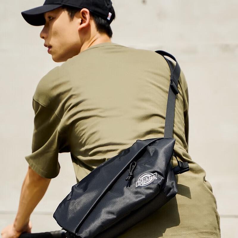 Сумка-кроссбоди Dickies с несколькими отделениями DK-W046