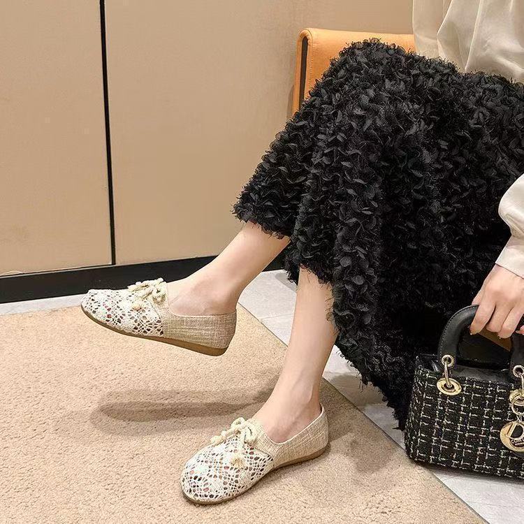 Fashion versatile mesh flat shoes women's 2025 summer hollow lace breathable soft sole comfortable single shoes women's shoes