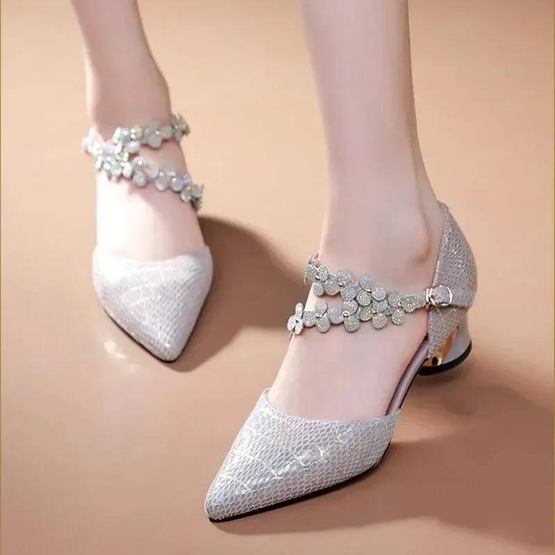 Single Shoes Women's Hollow Sandals Summer New Baotou Rhinestone Large Size Trend Fashion Versatile Gold High Heels Bridal Shoes