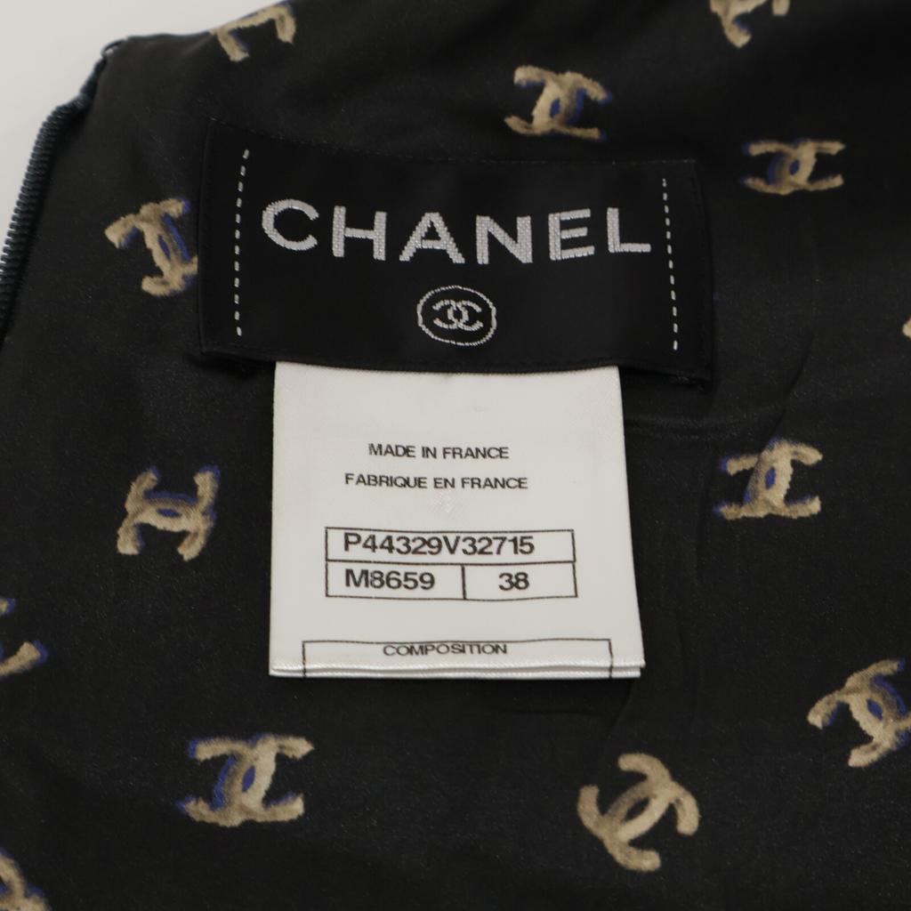 CHANEL [Excellent Condition] P44329V32715 CC Logos All-Over Print 100% Silk Sleeveless Top dress 38 blackUsed