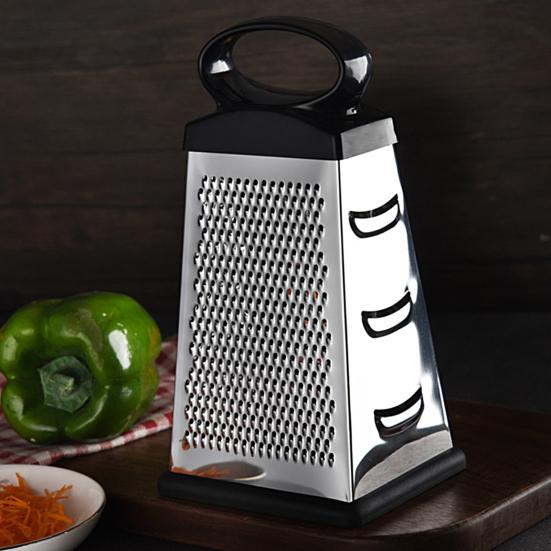 Gemüsereibe Rutschfester Boden Ergonomischer Griff mit Rutschfestem Gummiring Vierseitige Kartoffel-Käsereibe Gemüseschneider für Restaurant