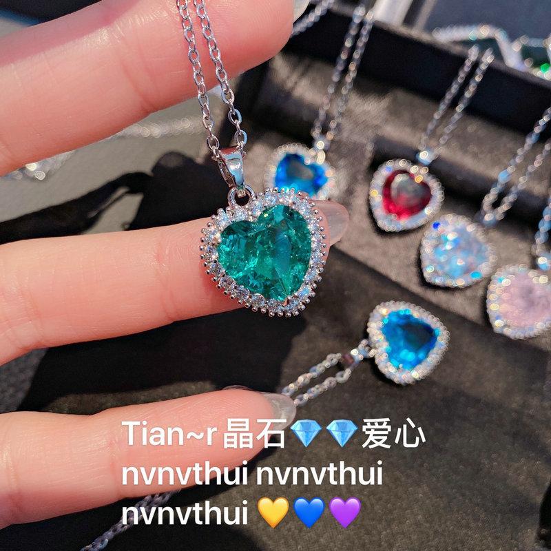 Vintage Aquamarin Pfirsich Herz Halskette, 18 Karat Vergoldet Acht Herzen und Acht Pfeile Schmuck Zirkon Pfirsich Rosa Liebesherz Halskette