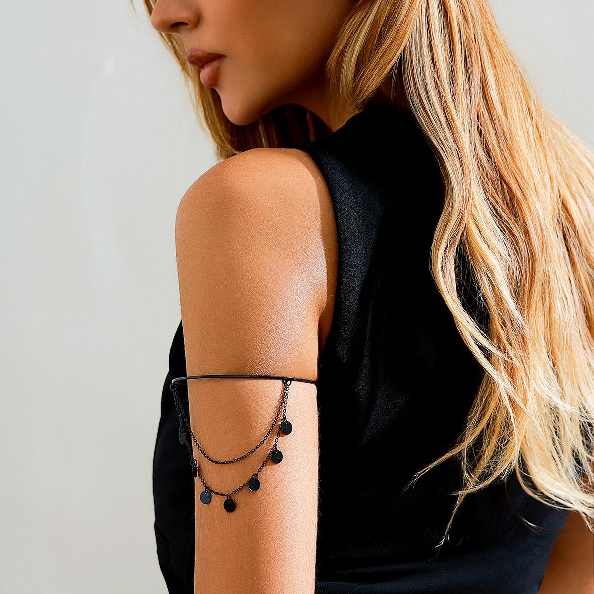 

Чорний готичний багатошаровий ланцюжок Пов язка для жінок і дівчат Модний крутий метелик Зірки Місяць Хрест Кулон Довгий ланцюжок Рука Орнамент