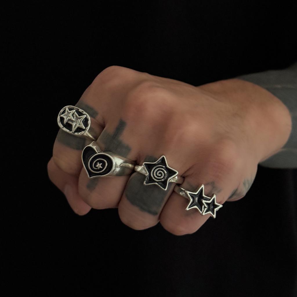 Dark Oil Drip Pentagram Ring Set for Men Hip Hop Niche Heart Ring Men's Jewelry