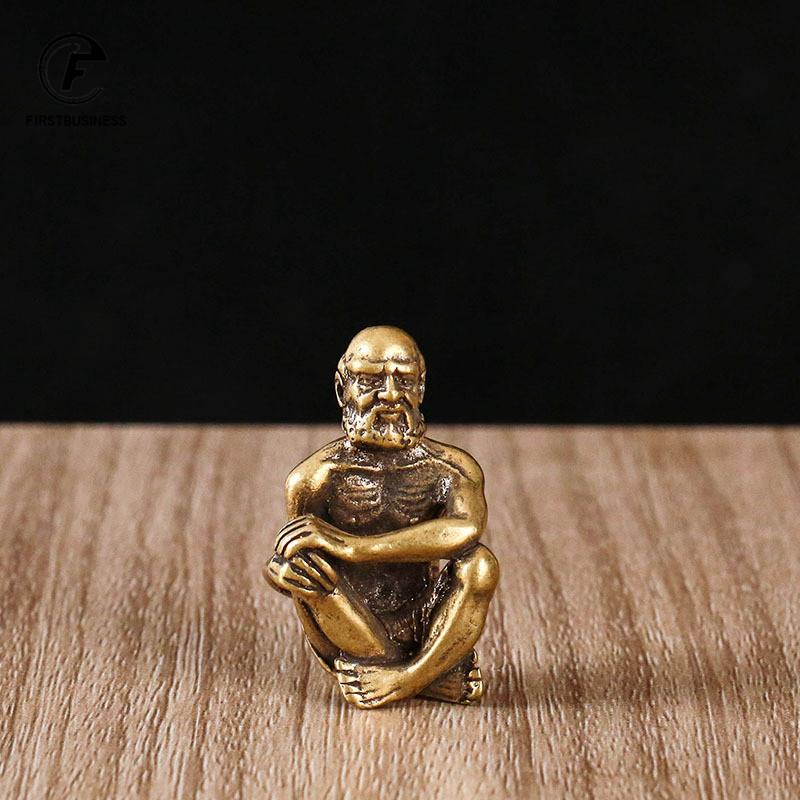 Retro Brass Sitting Bodhidharma Buddha Statue Desk Ornaments Metal Copper Dharma Figurines Miniatures Home Decorations Accessory