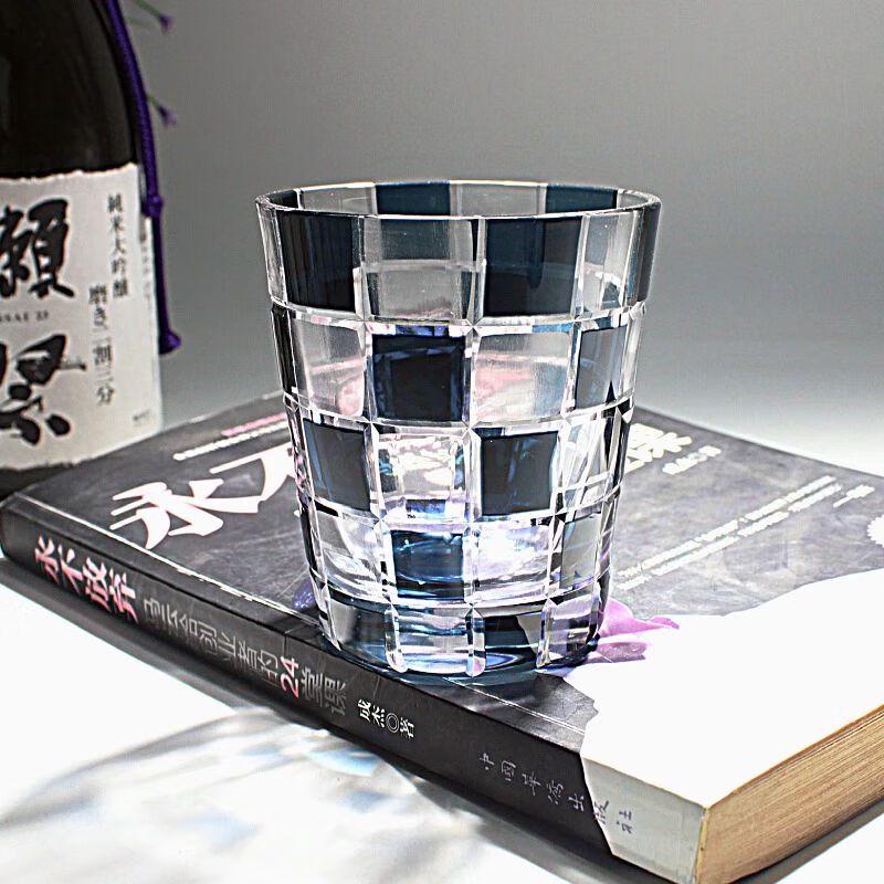 

Edo Kiriko Hand-Carved Whiskey Glass