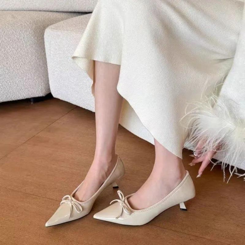 Fashion Solid Colour Classic Style New Women's Single Shoes Retro Simple Exquisite Workmanship Versatile Women's High-heeled Shoes