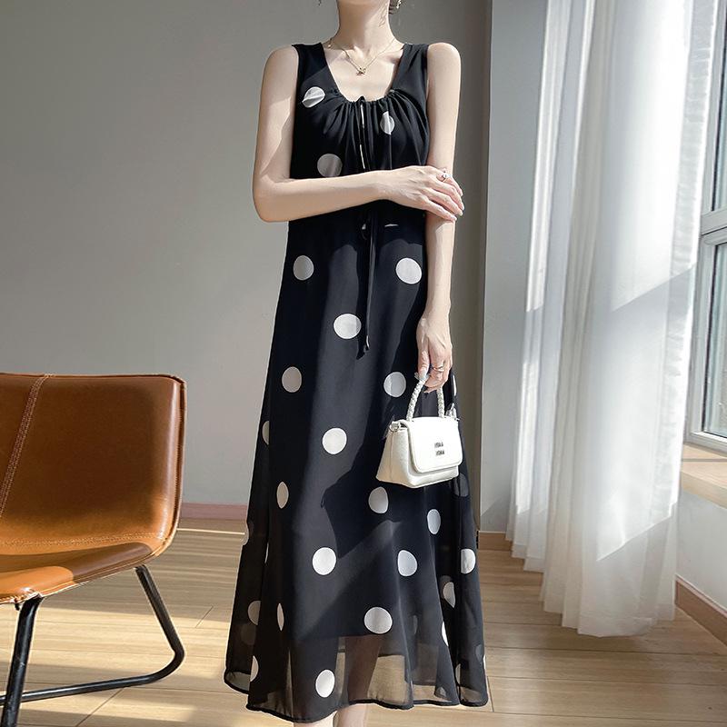 

Длинное платье из жоржета без рукавов с U-образным вырезом, в горошек, с завязками L чёрный