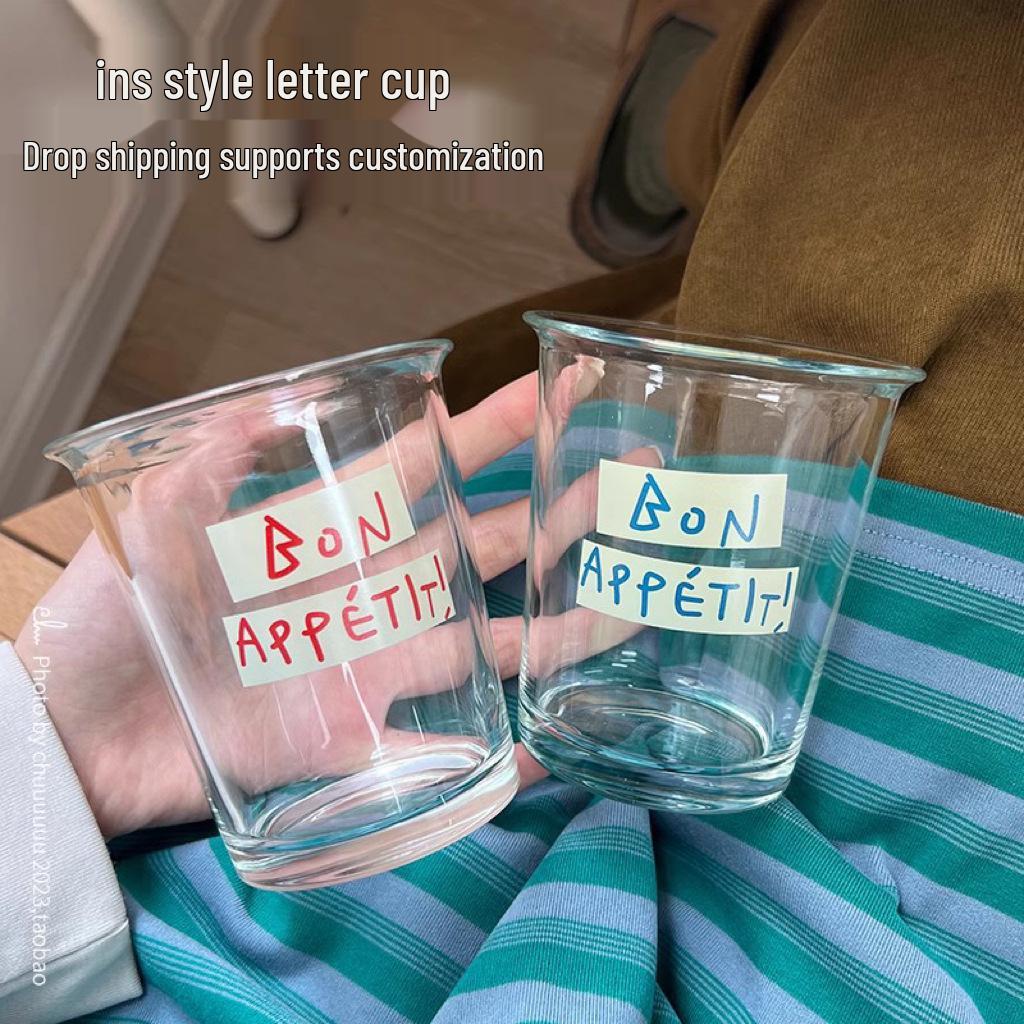 Tazza alla Moda in Vetro Trasparente per Ragazze - Ideale per Bevande Fredde, Tè al Latte o come Elegante Regalo.