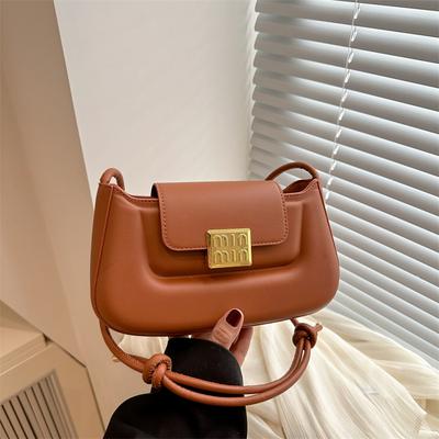 2025 Autumn New French Texture Versatile Simple Trend Fashion Shoulder Messenger Bag Texture Underarm Bag
