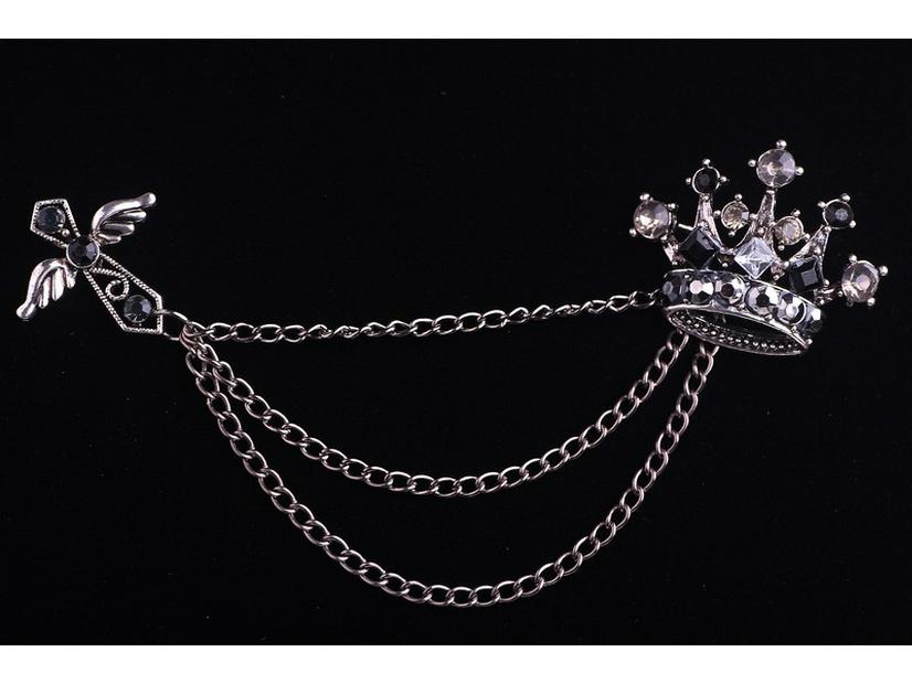 Z16 Men's British Crown Cross Brooch with Tassel