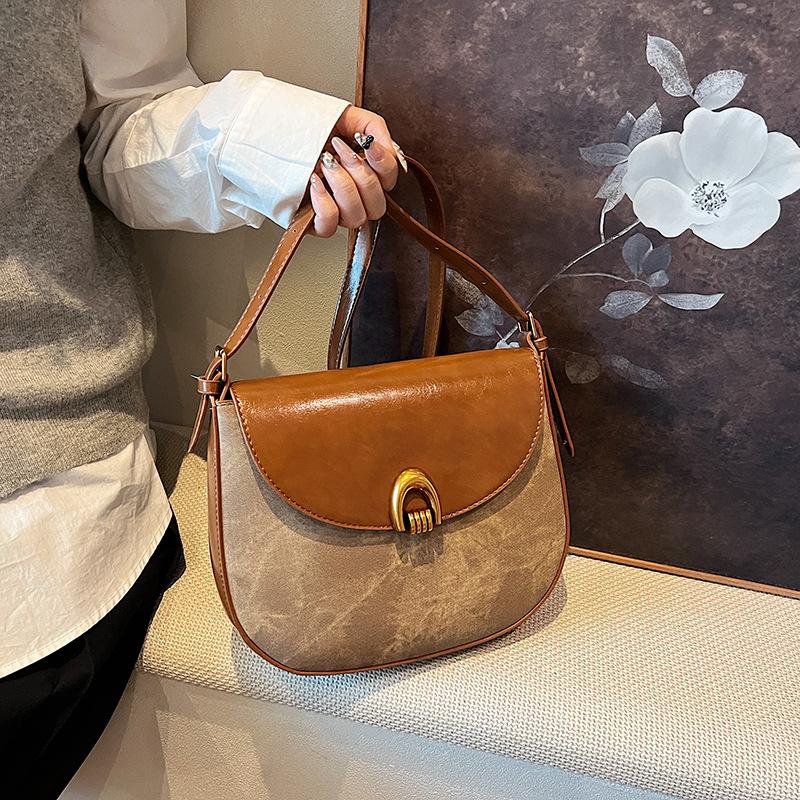 Retro bag women's 2025 new fashion shoulder bag niche design underarm bag women's high-end messenger saddle bag