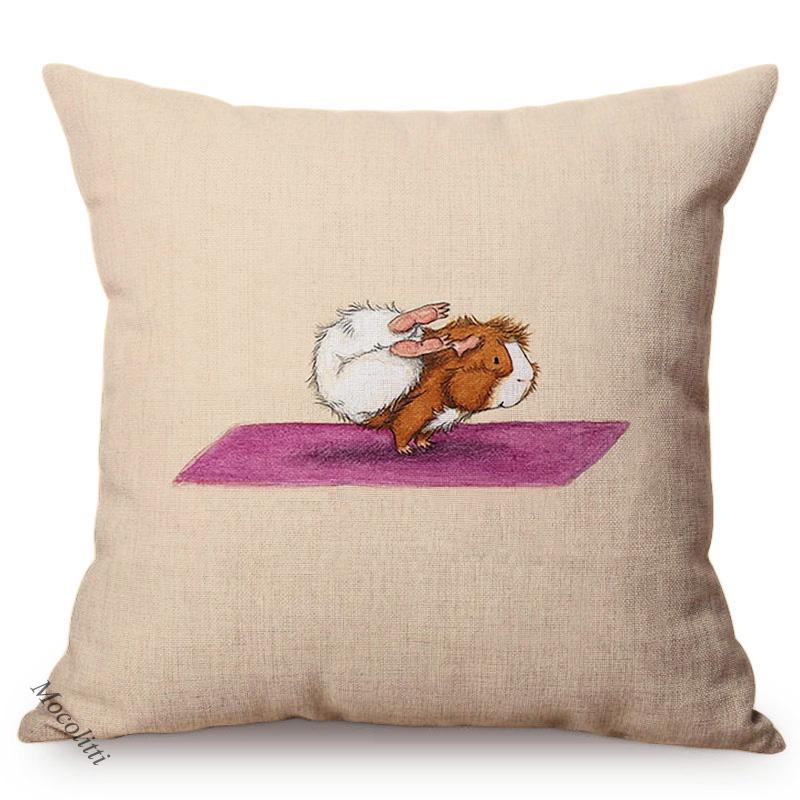 Small Animals Practice Yoga Posture Pattern Pillow Case Cute Squirrel Funny Perform Decoration Kid'S Room Sofa Bed Cushion Cover
