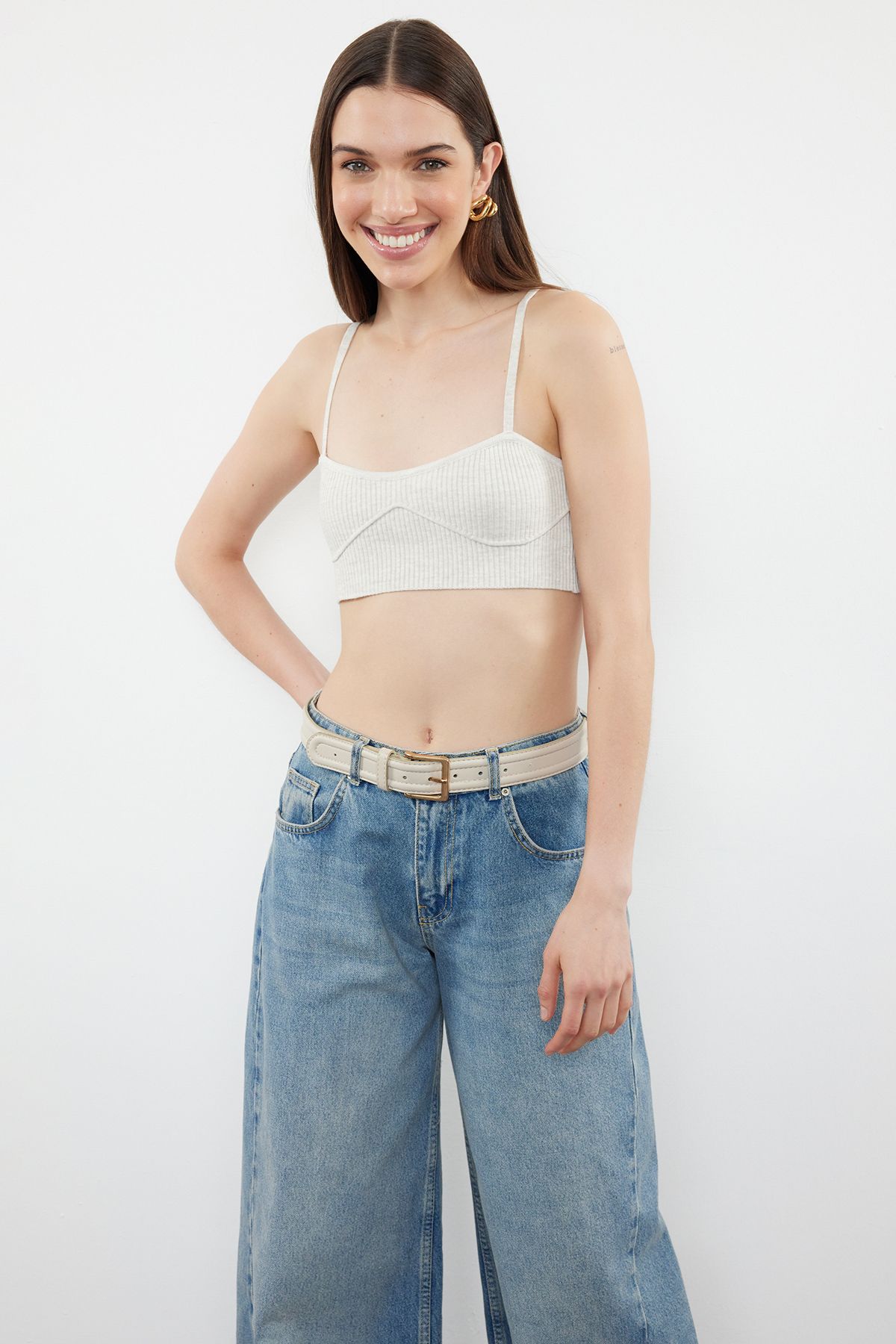 

Женская модная тонкая блузка из трикотажа цвета экрю L