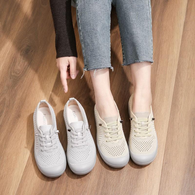 Spring and summer fly-woven ultra-light soft sole non-slip breathable single shoes mesh walking in the elderly hollow women's sandals