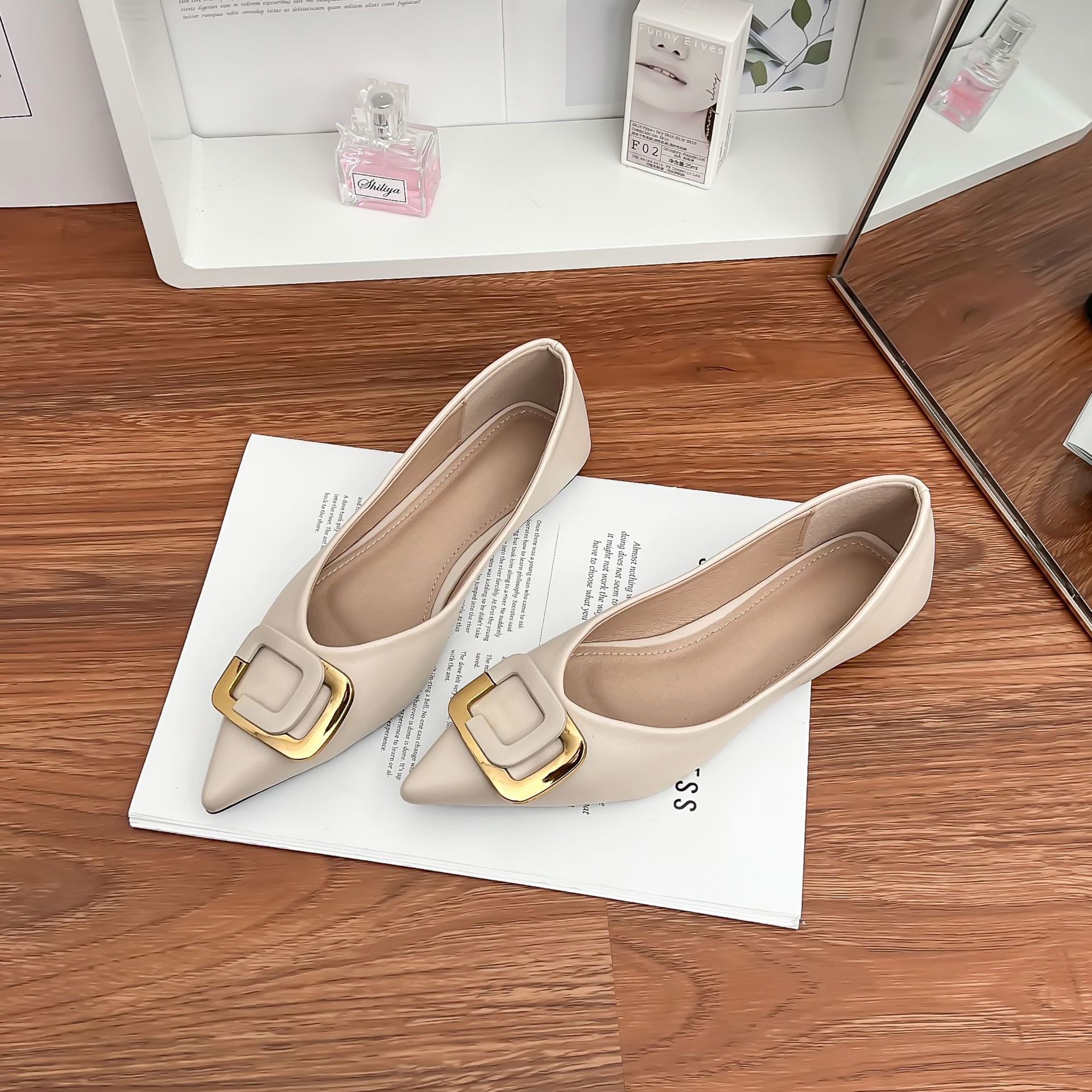 

Single shoes 2025 spring women s professional style pointed women s shoes soft sole not tired feet versatile work shoes square buckle black shoes 34