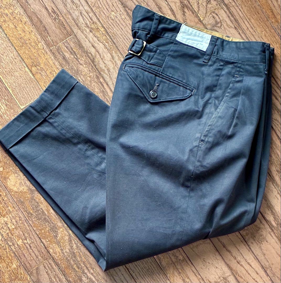 

[USED] Waist Twice Chino Pants with Adjustable Buckle Back, W30