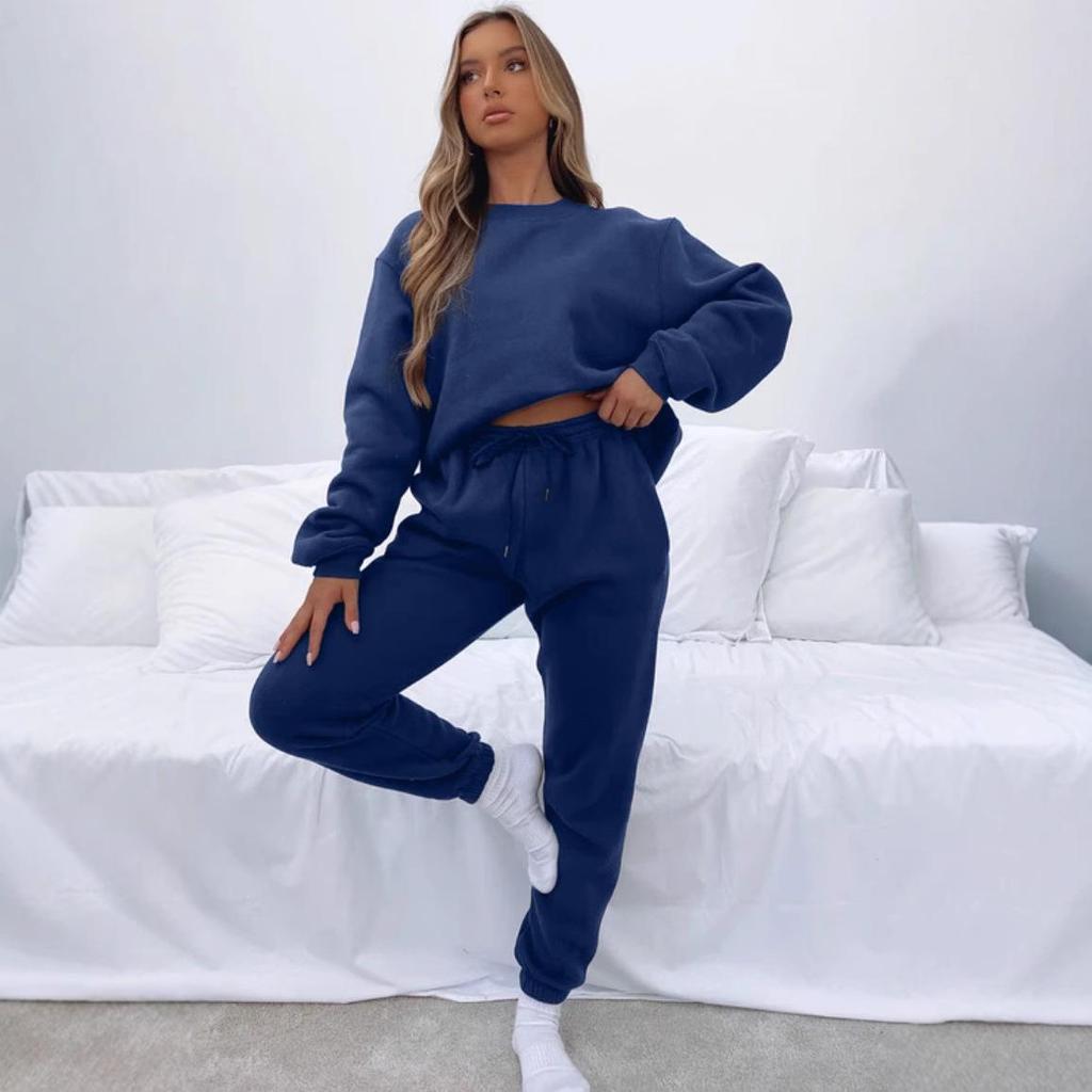 European Winter Women's Printed Hoodie & Pants Set