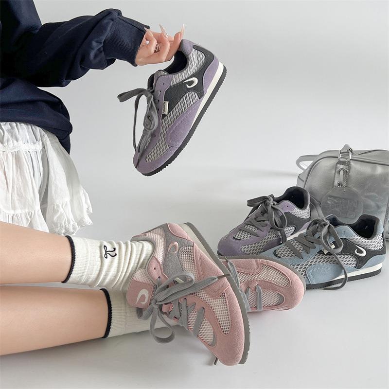 

New Casual Sports Shoes with Retro and Versatile Thick-soled German Training Shoes for Women 35 фіолетовий
