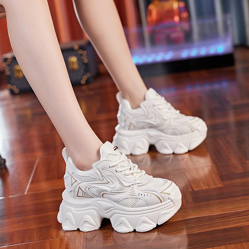 European Dad Shoes Women's Super Fire 2025 Spring New Mesh Breathable Sports Shoes Thick Sole Height Increase Women's Shoes 8cm