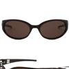Jennie-Style GM Cat-Eye Sunglasses with Interchangeable Accessories – Retro, High-End, UV-Protected Summer Shades