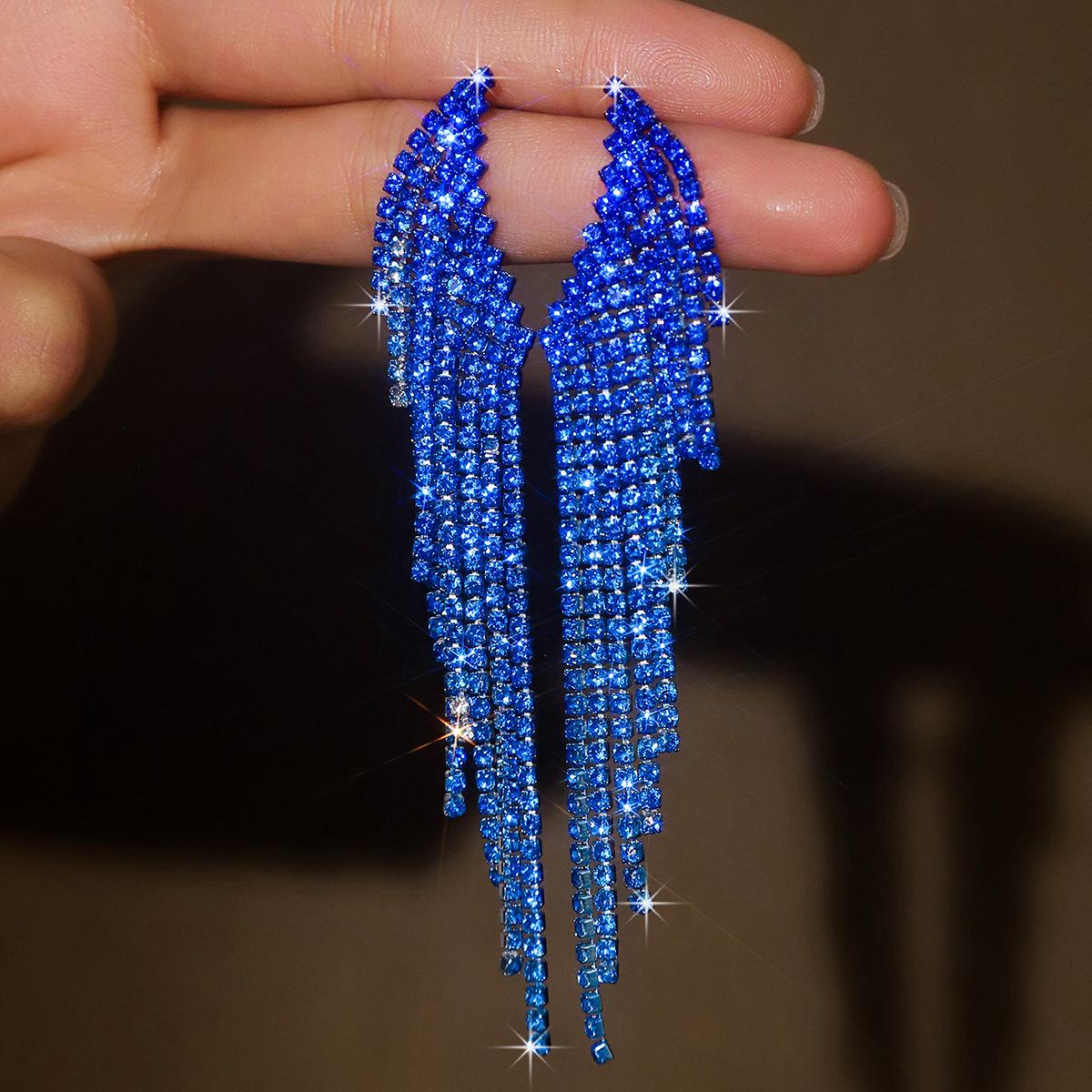 

Жіночі Легка Розкіш Градієнт Кольору Довга Китиця Блискучий Кристал Сережка-Підвіска one size