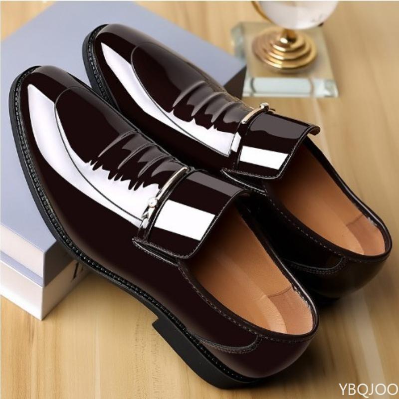 Spring new Men Elegant minimalist Business Shoes Casual comfortable Pointed Toe Men Fashionable versatile Plus Size Shoes