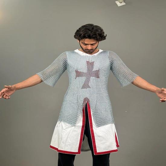 White Templar Cloak Holy Cross  Crusader Cloak Upper Inner with Chainmail Medieval Knight Armor Cloak LARP Cosplay Costume