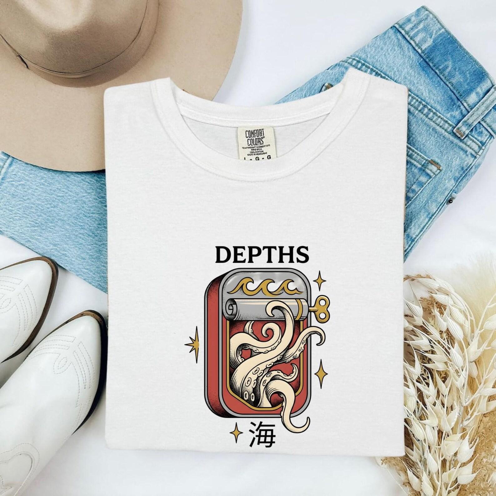 Octopus Tentacles Shirt Halloween Nautical Gift Women Tattoo Tee Cephalopod T-Shirt Horror Fan Ink Tshirt Maritime Graphic Vintage Treasure S