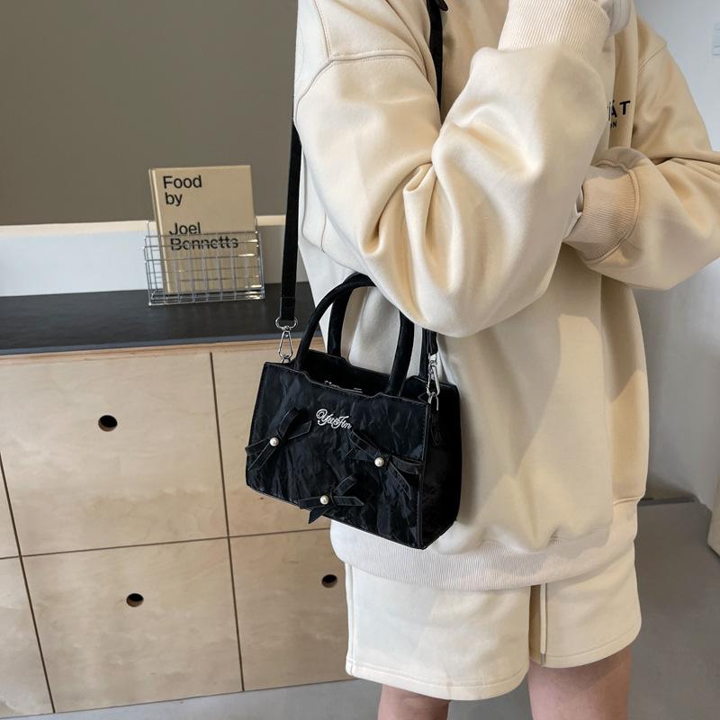 Bow fashion gentle texture handbag 2025 spring new versatile shoulder messenger bag small square bag