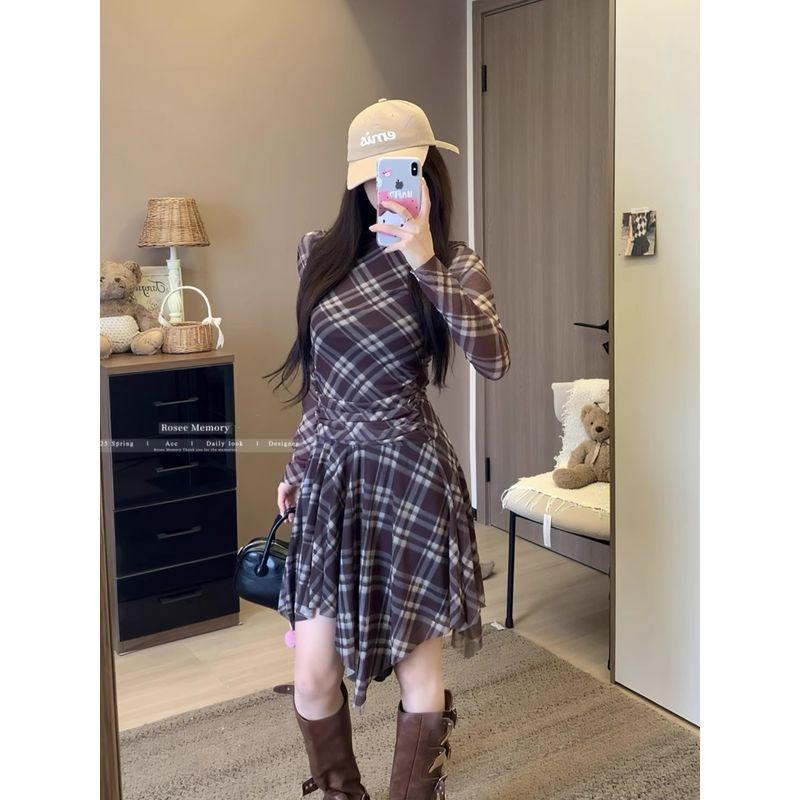 Kumikumi High Sense Retro Temperament Plaid Long sleeve dress Women Early Autumn Irregular Waist Hugging Slimming Short dress