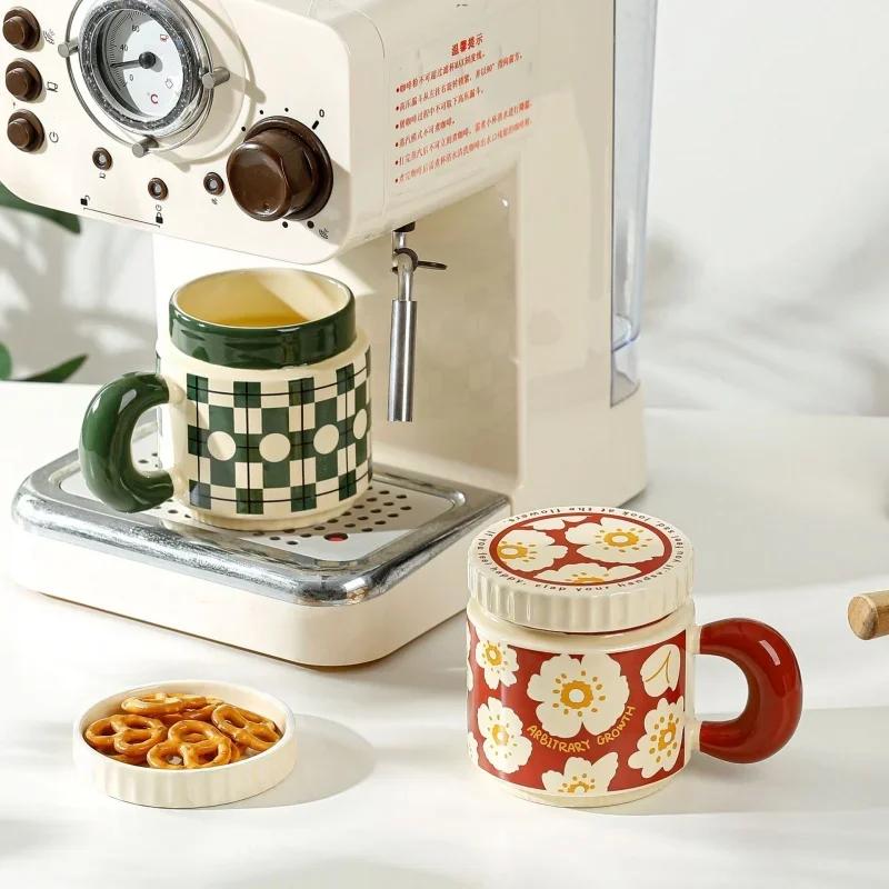 400ml Checkerboard Flower Pattern Ceramic Cup with Lid and Handle Coffee Cup Home Office Breakfast Milk Cups Birthday Gift