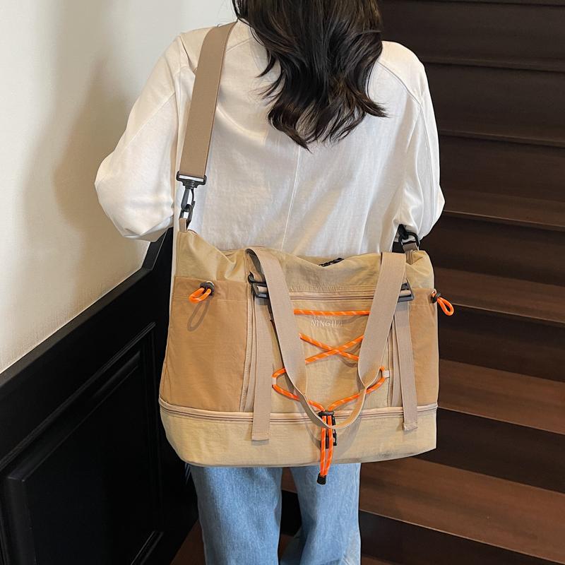 Short-Distance Travel Bag Dry Wet Separation Large Capacity Fitness Bag Luggage Bag Student Sports Shoulder Crossbody Bag with Separation Shoes Bags