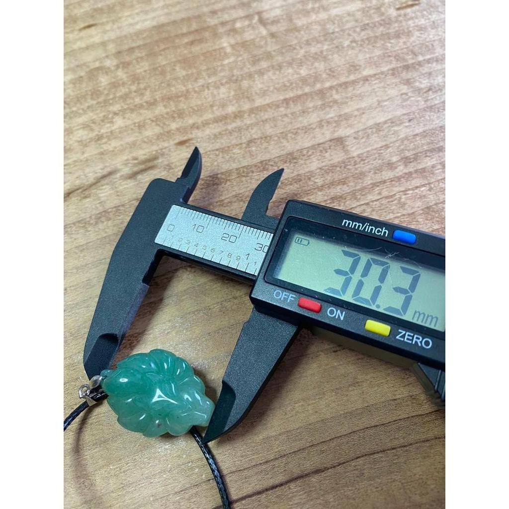 Used Jade nine-tailed fox sculpture pendant necklace natural stone made in India lucky charm amulet good luck power stone