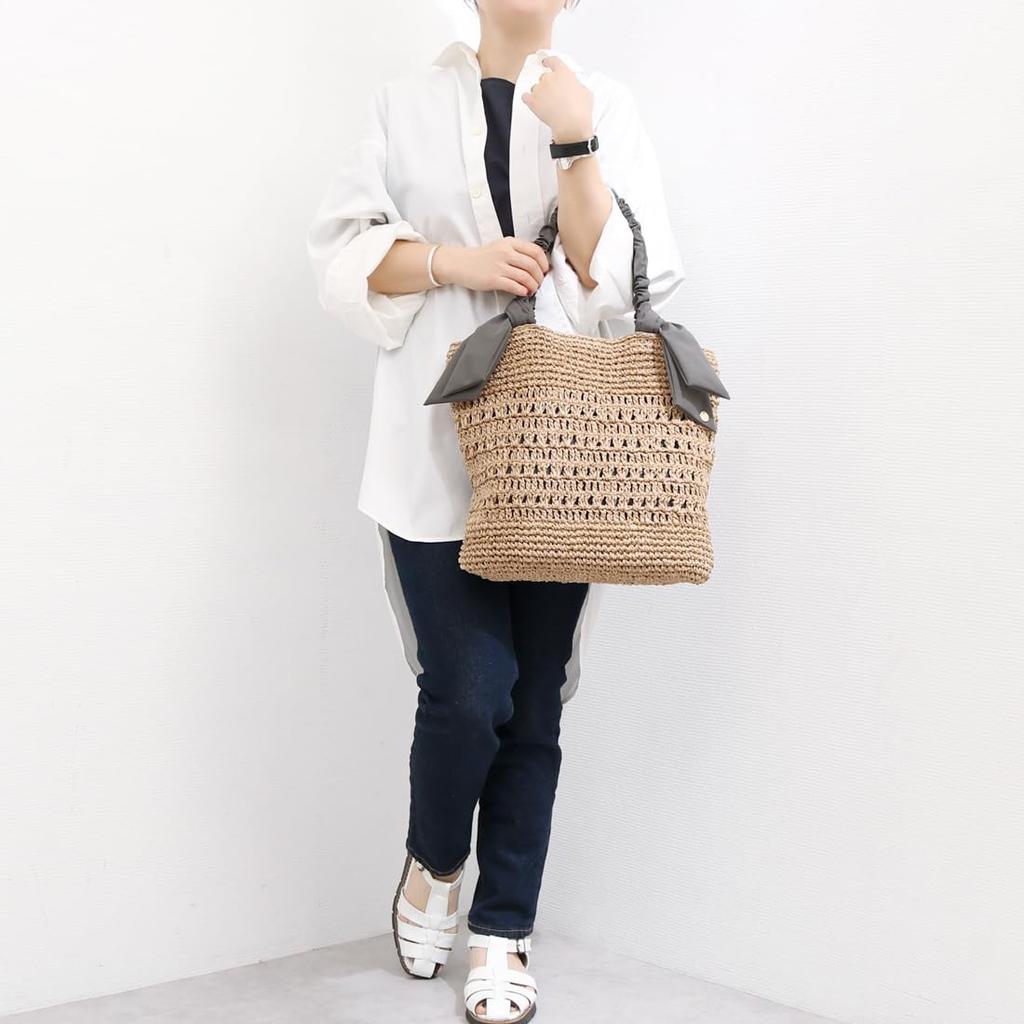 Ribbon Pattern Knitted Tote Bag