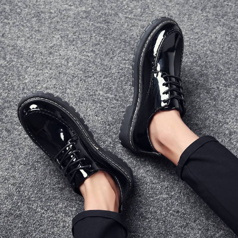 Teen black British small leather shoes men's versatile student round head lace-up casual shoes men's bright leather shoes