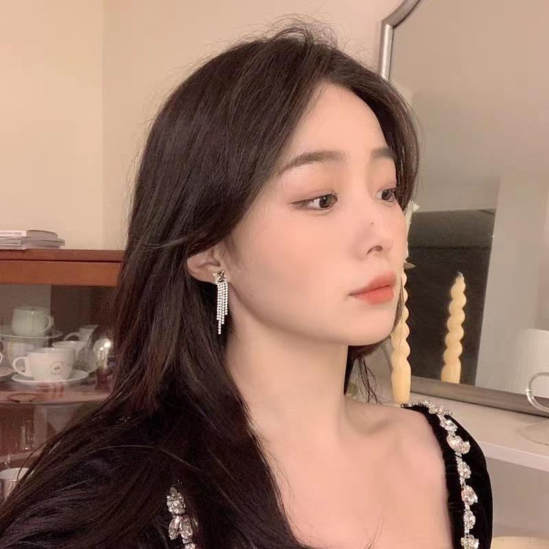 New French High-end Zircon Stud Earrings Long Tassel Exaggerated Earrings Temperament High-end Atmospheric Earrings Women