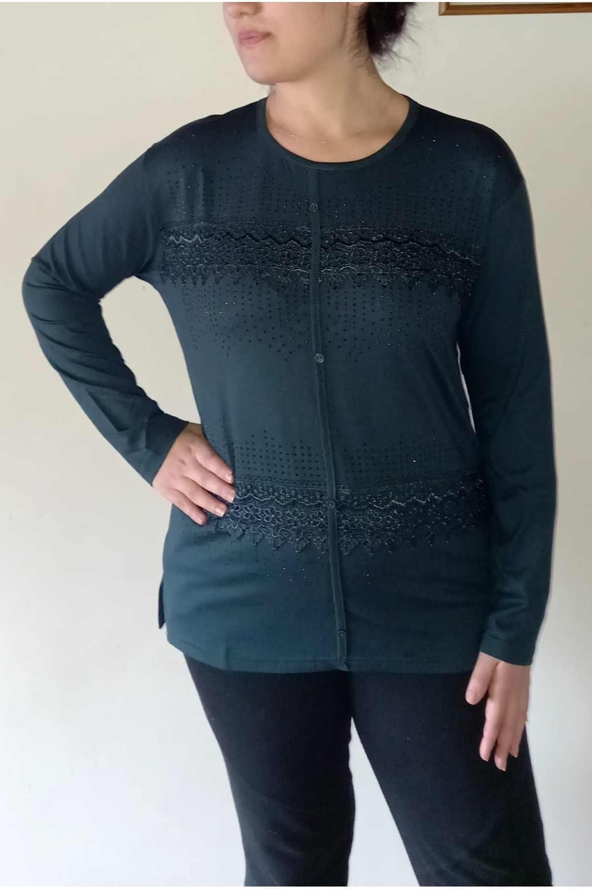 

Women s Big Size Blouse Guipure Stone Trend Mother Blouse 2XL