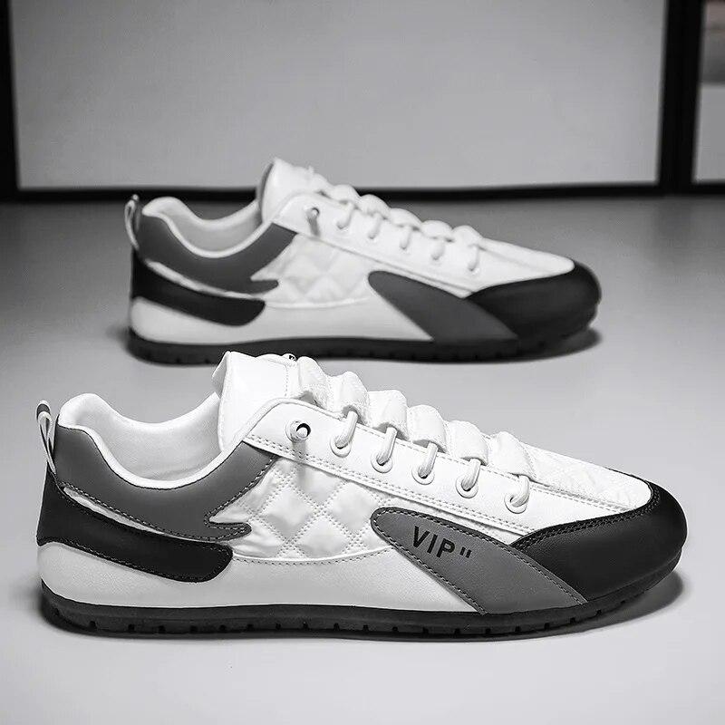 Men's Casual Shoes Korean Summer Men's Flat Loafers Lightweight Soft Bottom Non-slip Men's Shoes Slip On Loafers Canvas Shoes