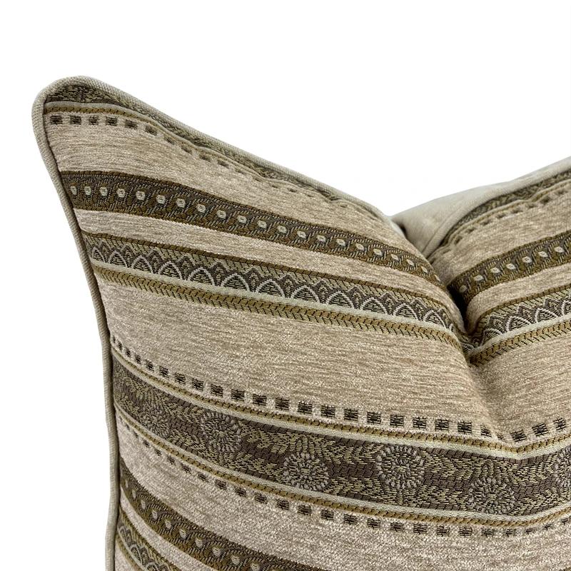 Vintage Classical Soft Heavy Chenille Beige Stripe Pipping Square Pillow Case Sofa Cushion Cover 45 x 45 cm 1 Piece Pack