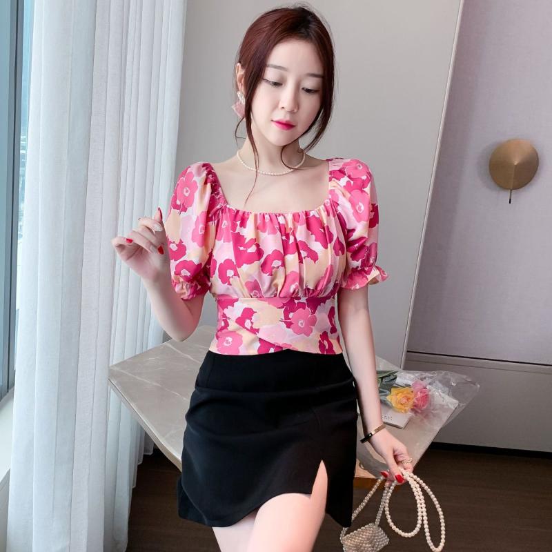 WTEMPO Brand Summer Women's Square Neck Short-sleeved Collar Exposed Collarbone Floral Shirt Design Niche Back Hollow Straps Short Tops