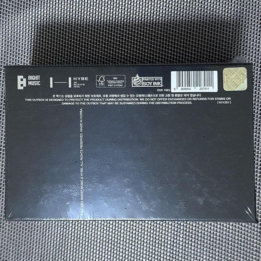 [USED] V Reve Photobook Taehyung Tae Weverse