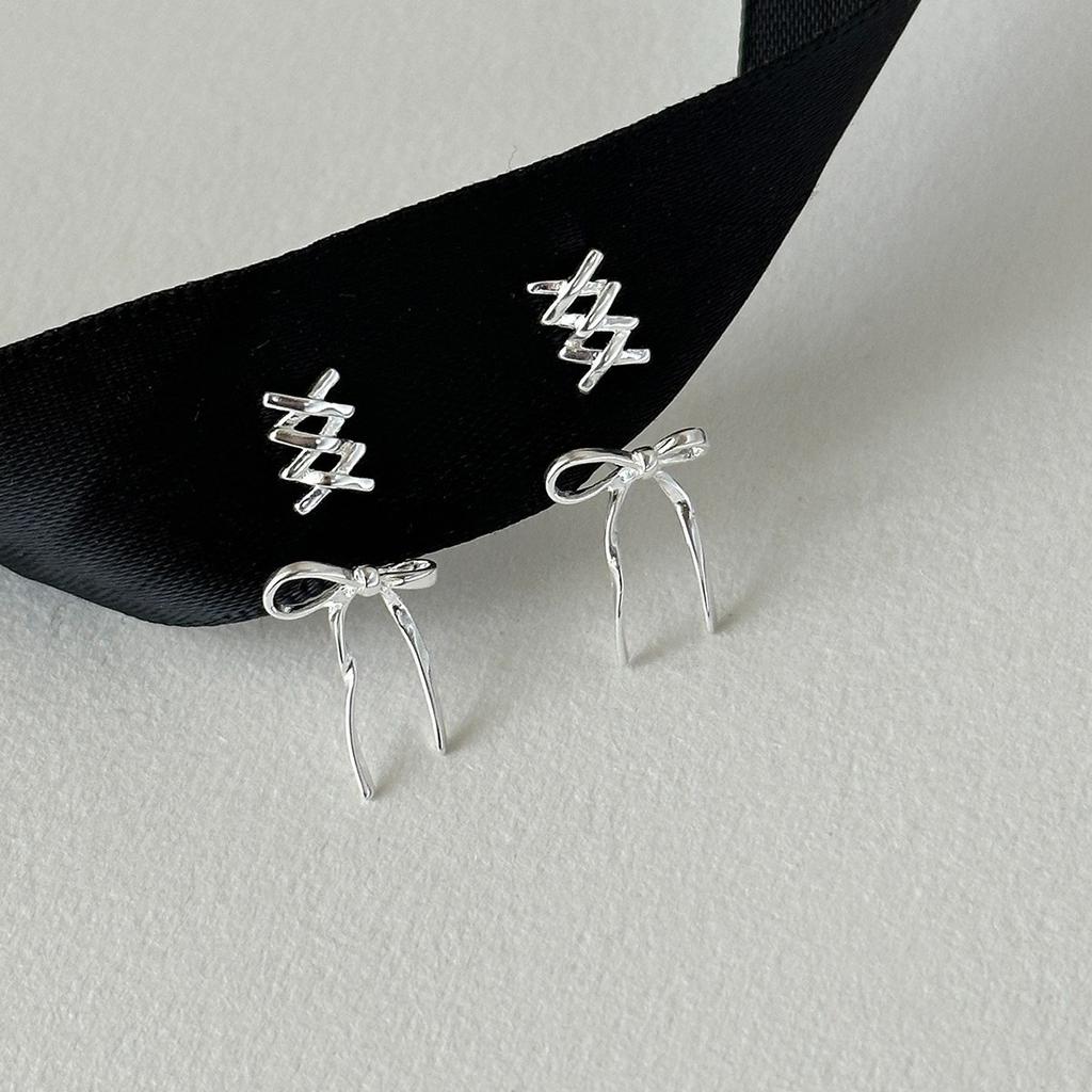 Bow Stud Earrings Niche Design High-End Ear Clips Sterling Silver Needle Earrings Women