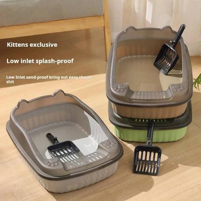 Cat Litter Box Thickening Kitty Sandbox Semi-enclosed High Side Splashproof Pet Bedpans with Litter Scoop Cleaning Cat Supplies