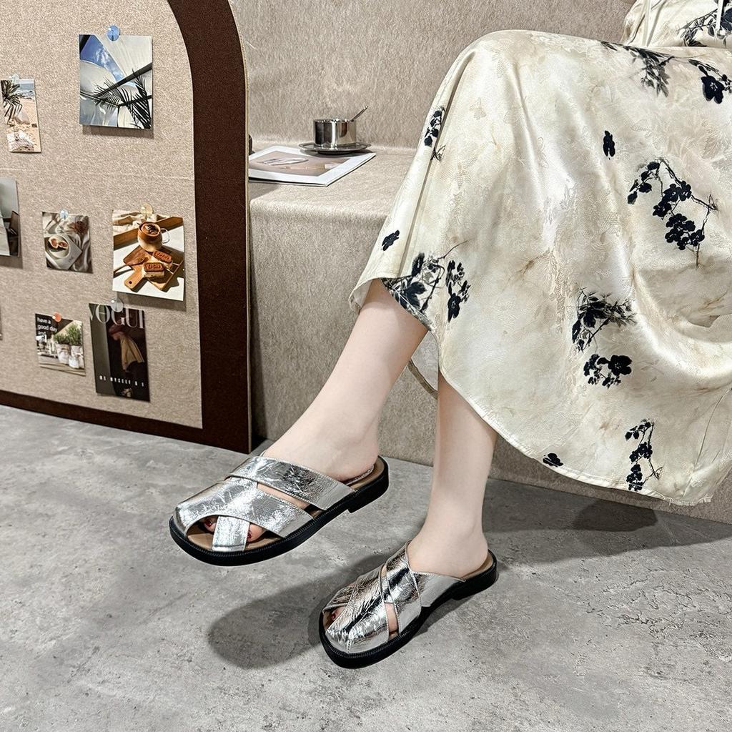 Slippers Women's Summer Wear 2024 Bag Head Woven Cross Sandals Holiday Style Lazy Drag Flat Bottom Hollow Women's Slippers